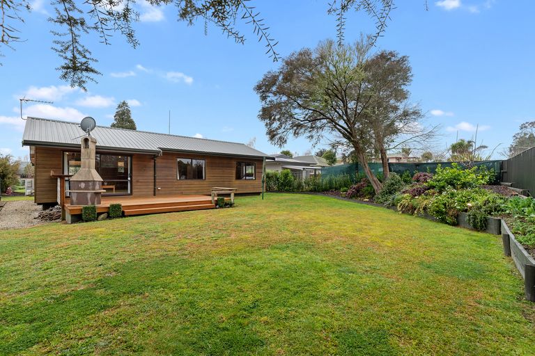 Photo of property in 84 Waipa Esplanade, Ngaruawahia, 3720