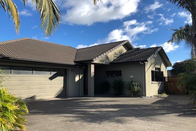 Photo of property in 144 Tuihana Drive, Papamoa Beach, Papamoa, 3118