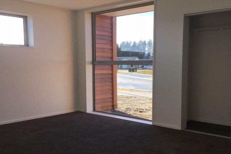 Photo of property in 3 Merivale Avenue, Wanaka, 9305