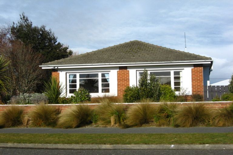 Photo of property in 53 Renfrew Street, Waikiwi, Invercargill, 9810