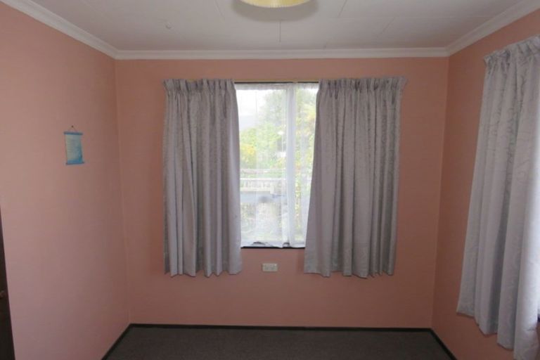 Photo of property in 16a Bentham Street, Westport, 7825