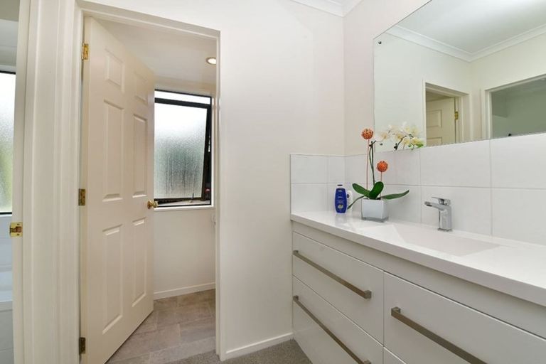 Photo of property in 764 Inland Road, Helensville, 0875