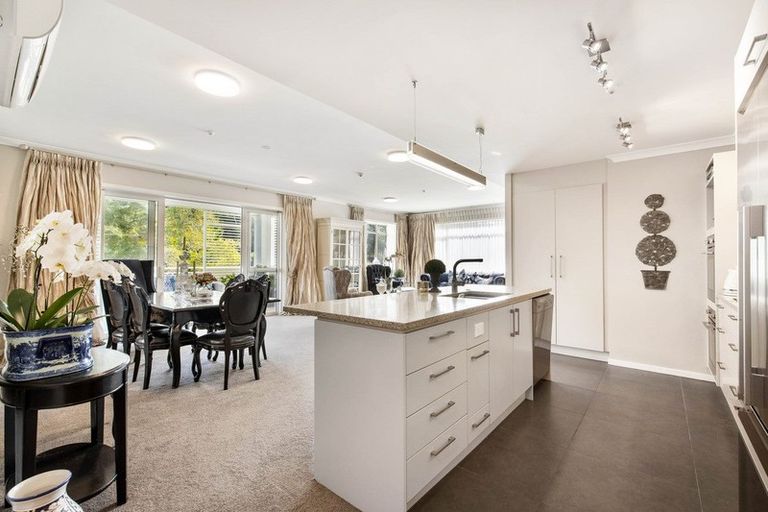 Photo of property in 90 Eaves Bush Parade, Orewa, 0931