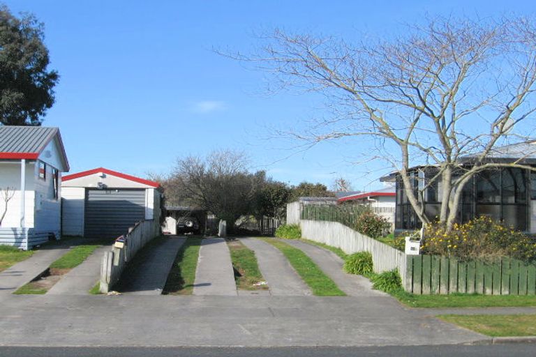 Photo of property in 43b Lloyd Drive, Nawton, Hamilton, 3200