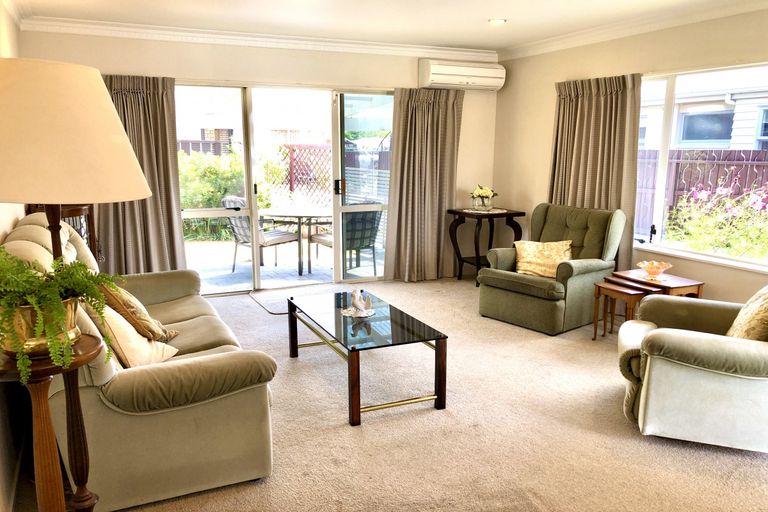 Photo of property in 2/262 Bank Street, Te Awamutu, 3800