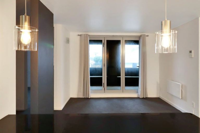 Photo of property in 6/8b Lipman Street, Mount Victoria, Wellington, 6011