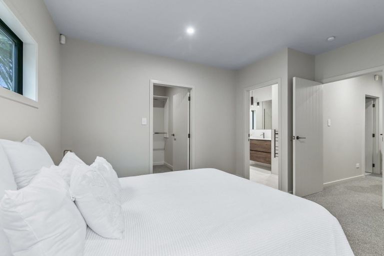 Photo of property in 114a Bartholomew Road, Levin, 5510