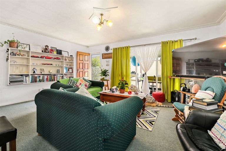 Photo of property in 2/224 Waimairi Road, Ilam, Christchurch, 8041