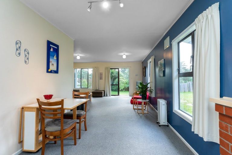 Photo of property in 54 Dixie Street, Te Horo Beach, Otaki, 5581