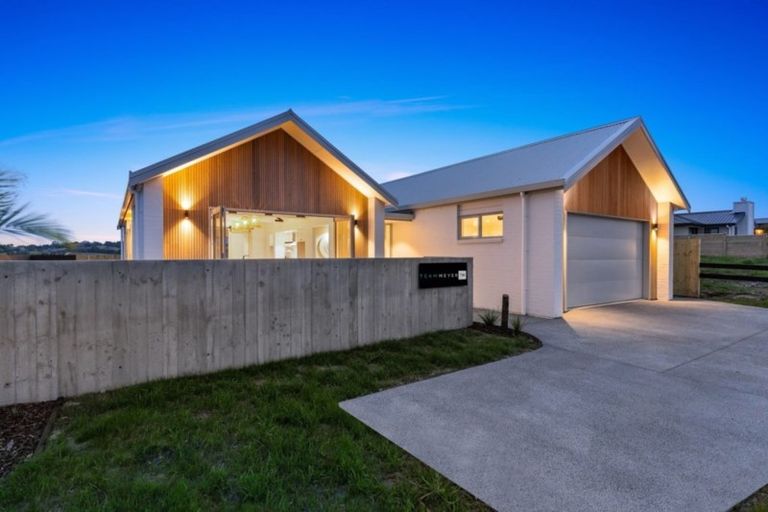 Photo of property in 31 Dawson Road, Snells Beach, 0920