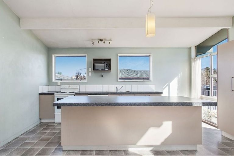 Photo of property in 1/166 Avonhead Road, Avonhead, Christchurch, 8042