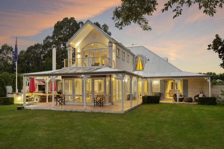 Photo of property in 24 Keetly Place, Ohoka, Kaiapoi, 7692