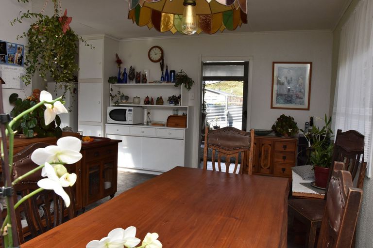 Photo of property in 42 Apatu Street, Wairoa, 4108