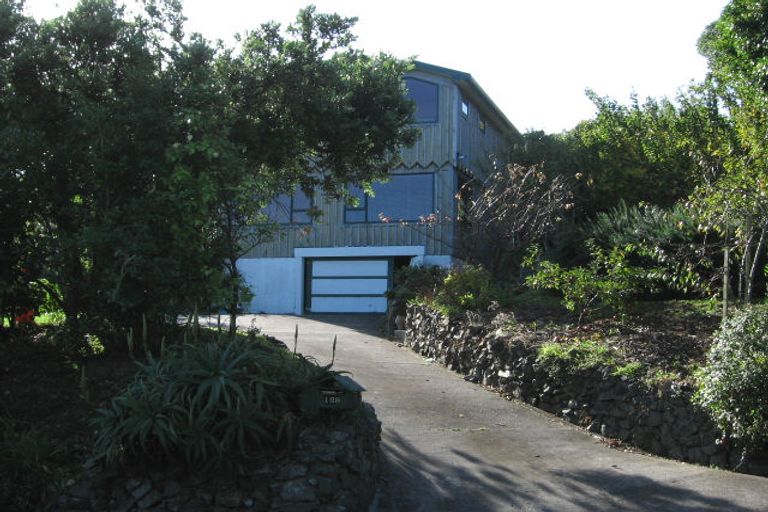 Photo of property in 128 Motuhara Road, Plimmerton, Porirua, 5026