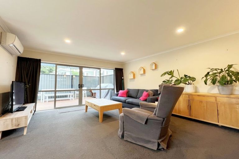 Photo of property in 1/42 Charlemont Street, Whitiora, Hamilton, 3200