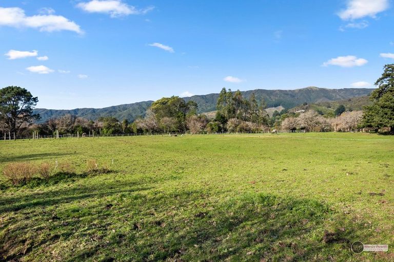Photo of property in 183b Mangaroa Valley Road, Mangaroa, Upper Hutt, 5371