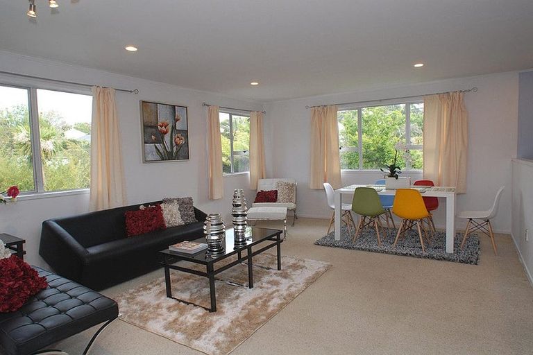 Photo of property in 1/21 Sunburst Lane, Torbay, Auckland, 0630