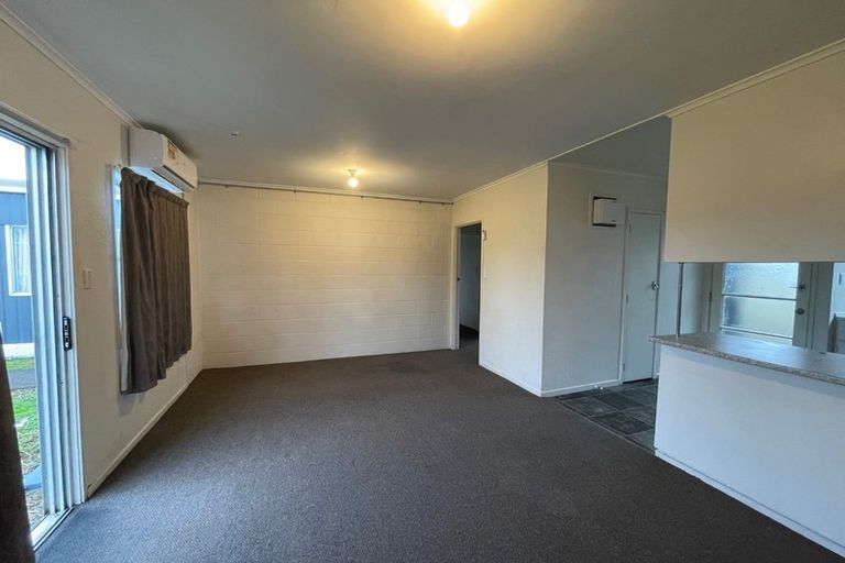 Photo of property in 2/83 Favona Road, Favona, Auckland, 2024