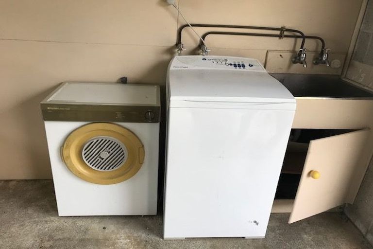 Photo of property in 61 Galway Street, Grasmere, Invercargill, 9810