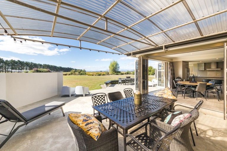 Photo of property in 1541 Rongotea Road, Kairanga, Palmerston North, 4475