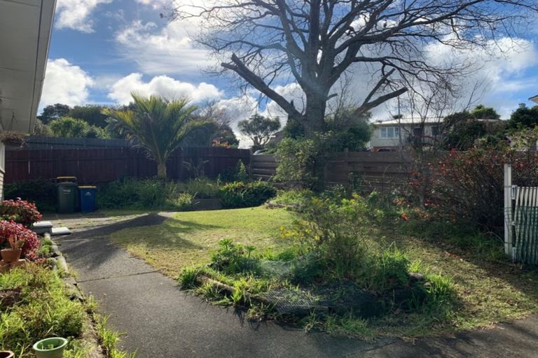 Photo of property in 18 Ramillies Place, Glenfield, Auckland, 0629
