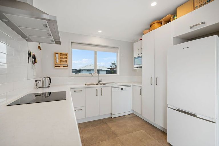 Photo of property in 87 Sentinel Avenue, Omokoroa, 3114