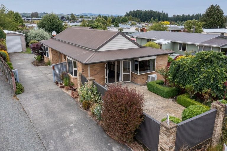 Photo of property in 6 Sylvia Baker Place, Te Anau, 9600