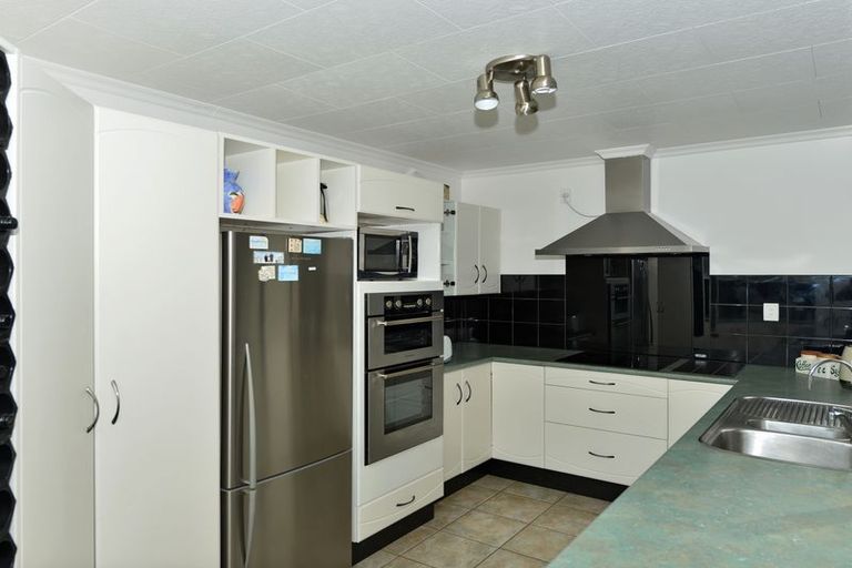 Photo of property in 126 Apotu Road, Kauri, Kamo, 0185