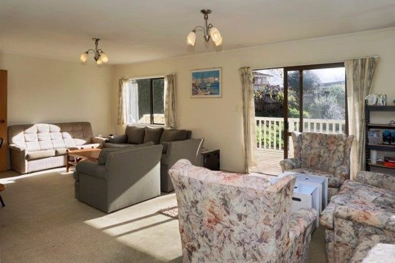 Photo of property in 5 Hookey Drive, Te Puke, 3119