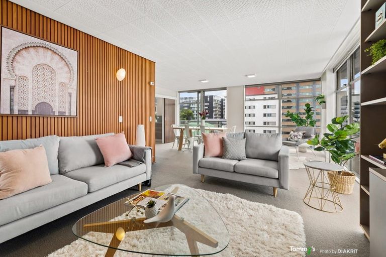 Photo of property in Jellicoe Towers, 191 The Terrace, Wellington Central, Wellington, 6011