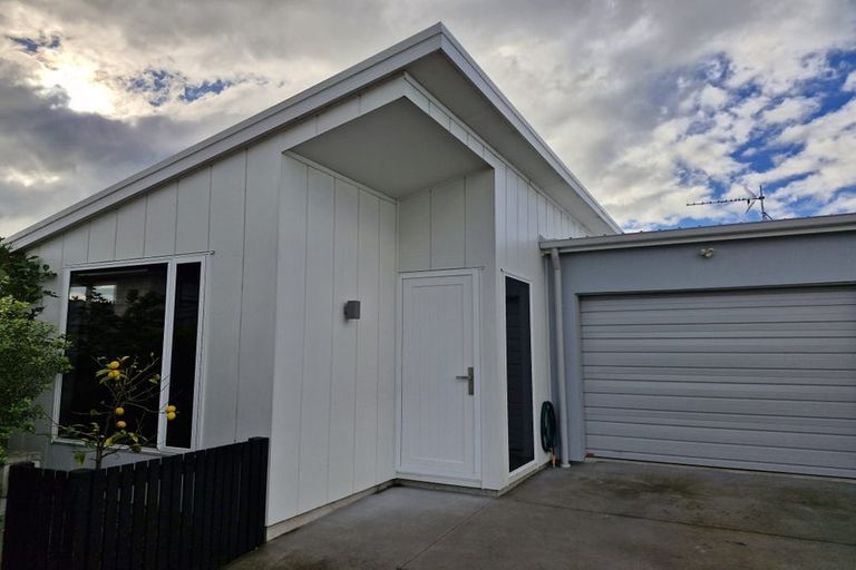 Photo of property in 1 Chain Place, Papamoa, 3118