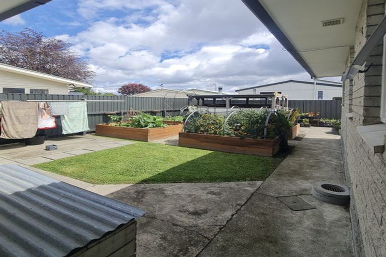 Photo of property in 908 Sylvan Road, Mayfair, Hastings, 4122