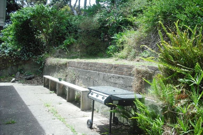 Photo of property in 64 Waipapa Road, Hataitai, Wellington, 6021