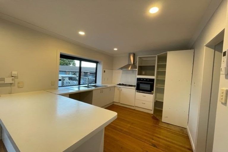 Photo of property in 6 Marr Road, Manurewa, Auckland, 2102