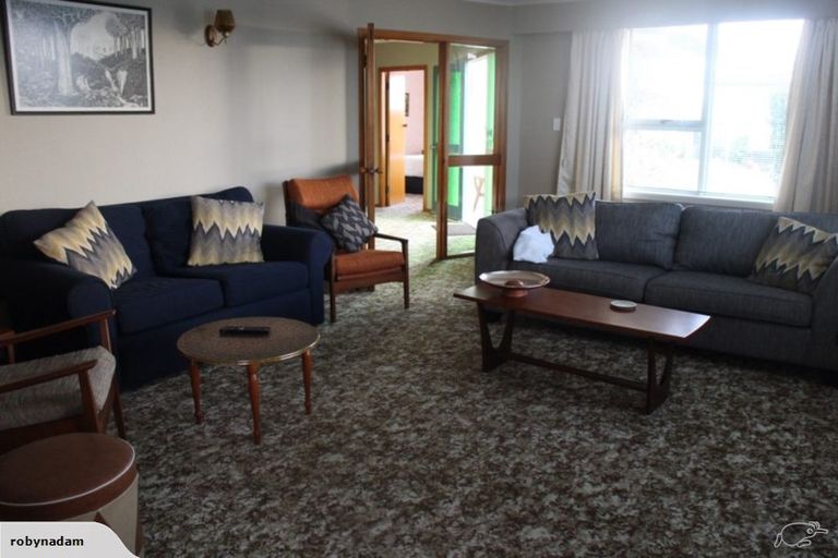 Photo of property in 9 Severn Place, Spotswood, New Plymouth, 4310