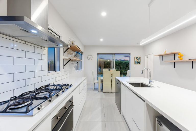 Photo of property in 11 Keel Street, Long Bay, Auckland, 0630