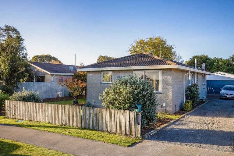 Photo of property in 14 Rangiora Woodend Road, Woodend, 7610