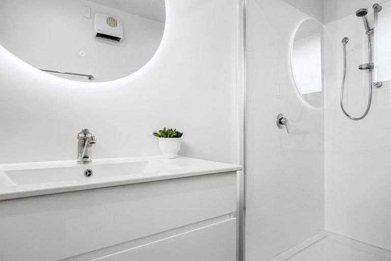 Photo of property in 3/94 Peverel Street, Riccarton, Christchurch, 8041