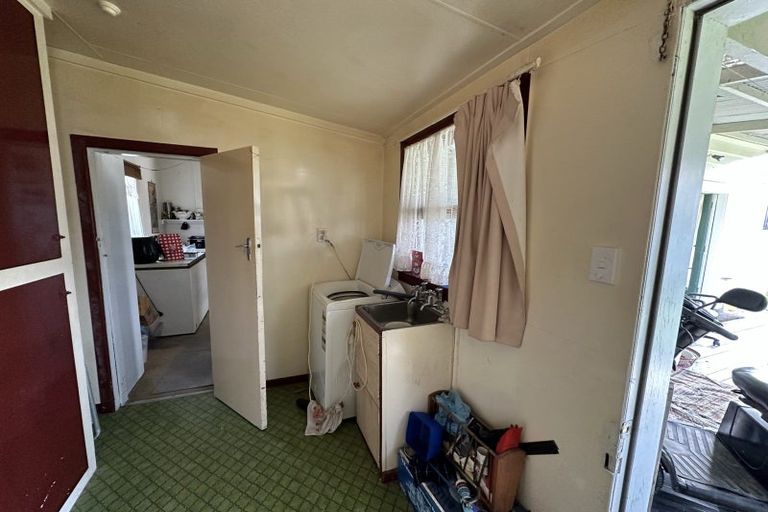 Photo of property in 26 York Street, Eltham, 4322