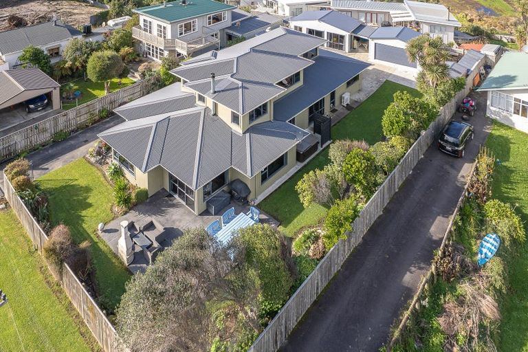 Photo of property in 6 Mowhanau Drive, Kai Iwi, Whanganui, 4574