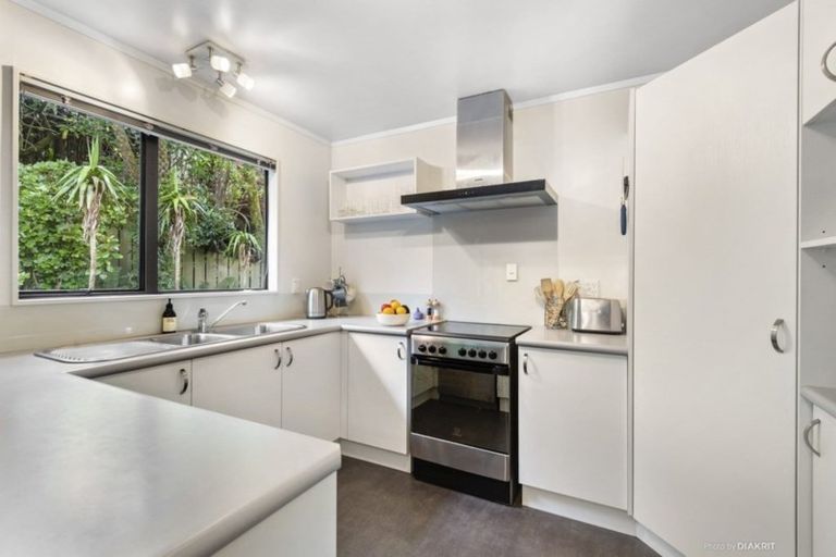 Photo of property in 100a Fraser Avenue, Johnsonville, Wellington, 6037