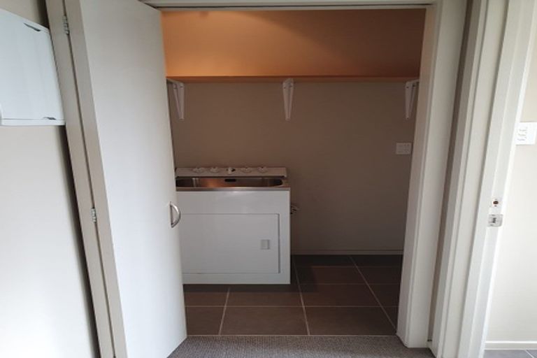 Photo of property in 140 South Road, Caversham, Dunedin, 9012