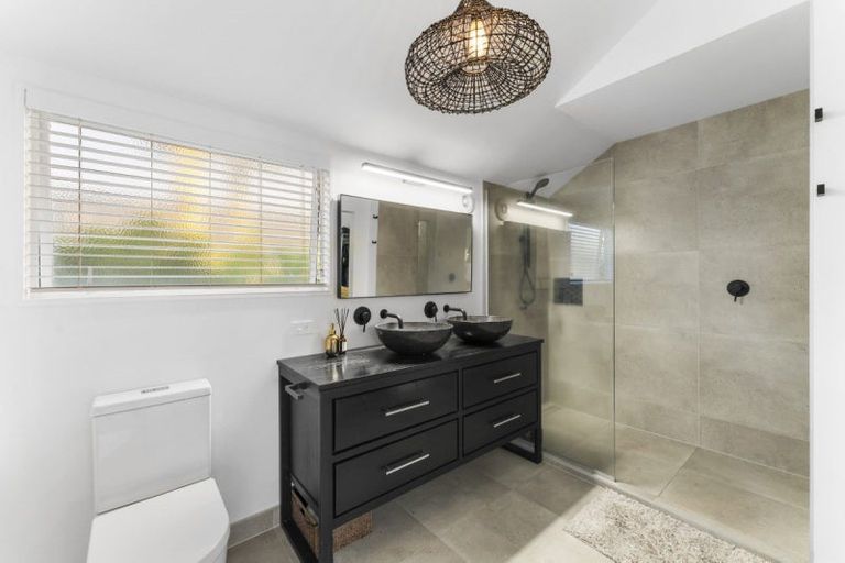 Photo of property in 199 Papamoa Beach Road, Papamoa Beach, Papamoa, 3118