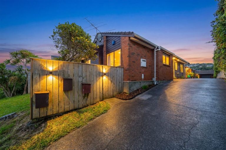 Photo of property in 1/23 Bould Street, Johnsonville, Wellington, 6037