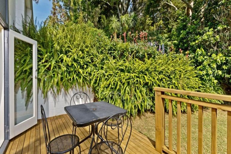 Photo of property in 1/72 Mountbatten Avenue, Hillcrest, Auckland, 0627