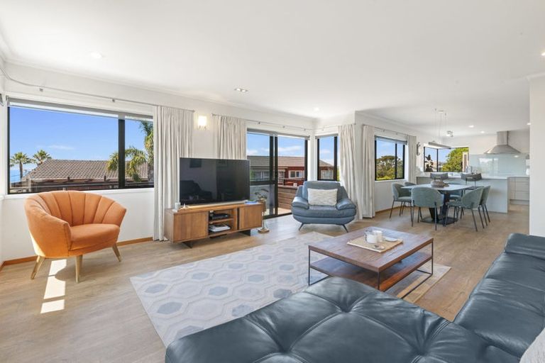Photo of property in 42 Park Rise, Campbells Bay, Auckland, 0630