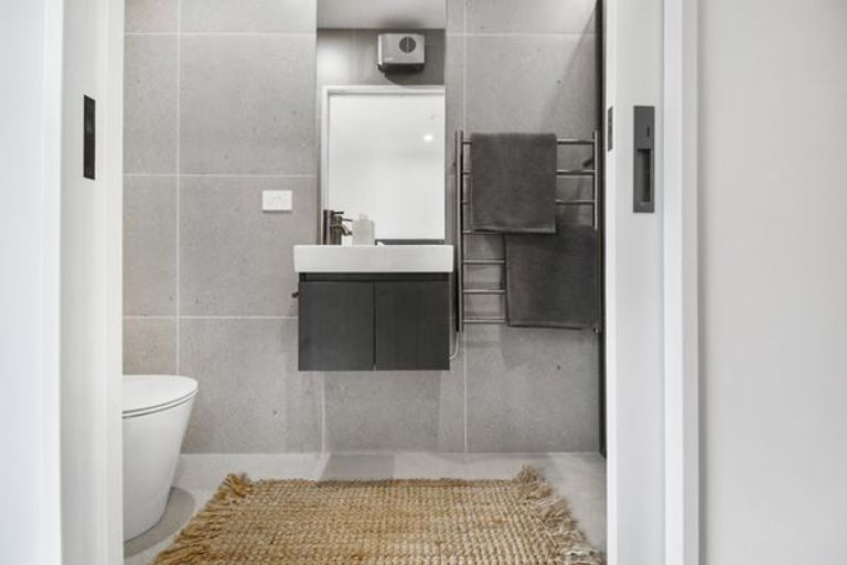 Photo of property in 209a Cranford Street, St Albans, Christchurch, 8014