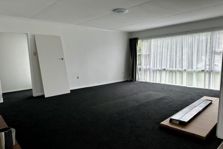 Photo of property in 12 Pinedale Parade, Milson, Palmerston North, 4414