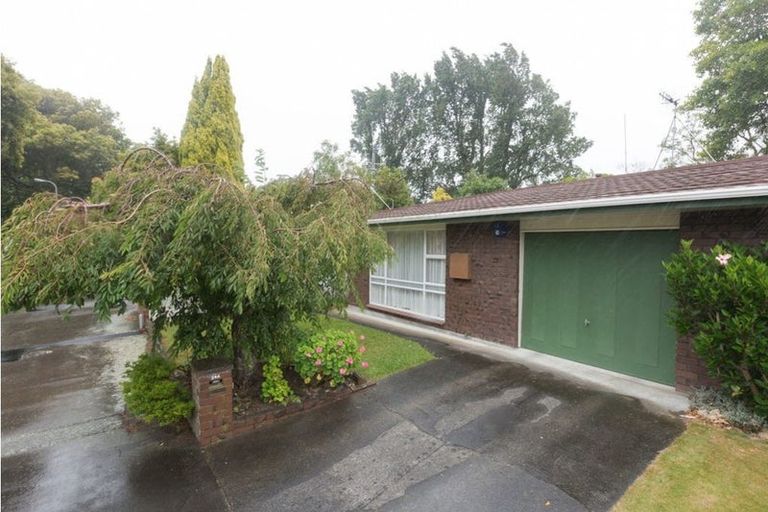 Photo of property in 54a Batt Street, West End, Palmerston North, 4410