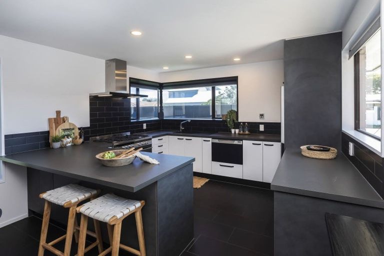 Photo of property in 2a Ballance Street, Waimairi Beach, Christchurch, 8083